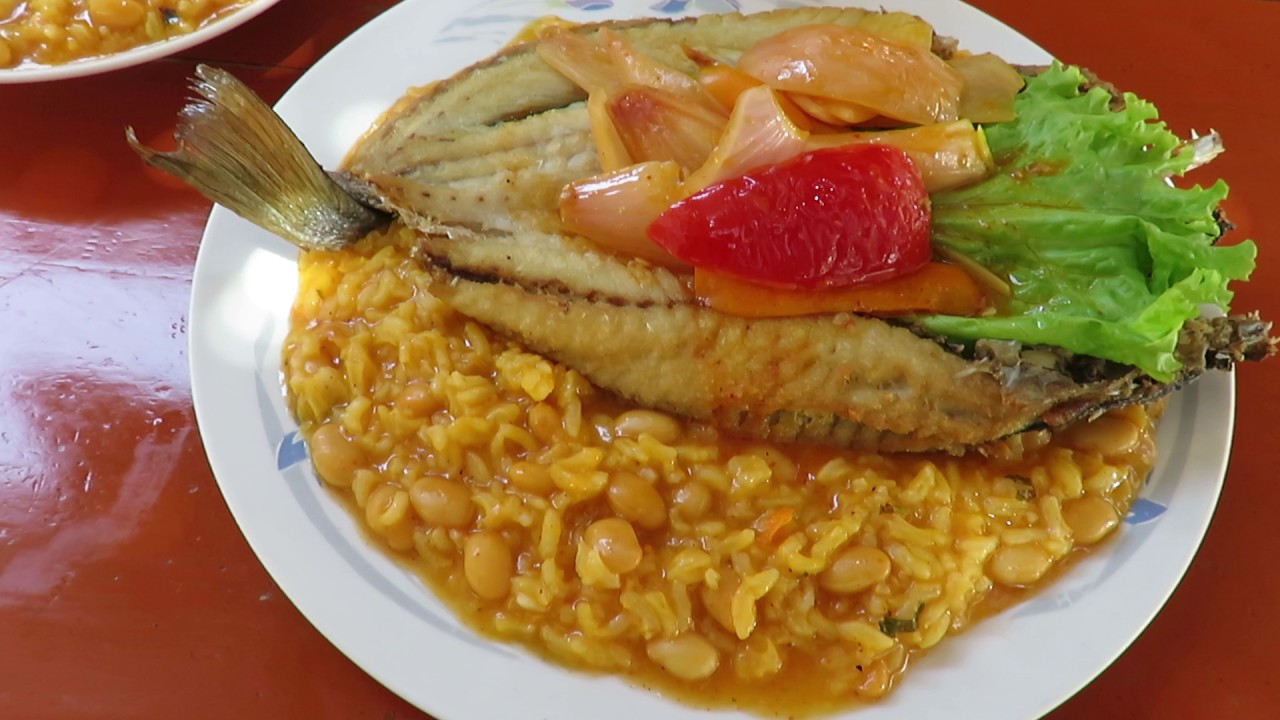 Atamalado con pescado frito